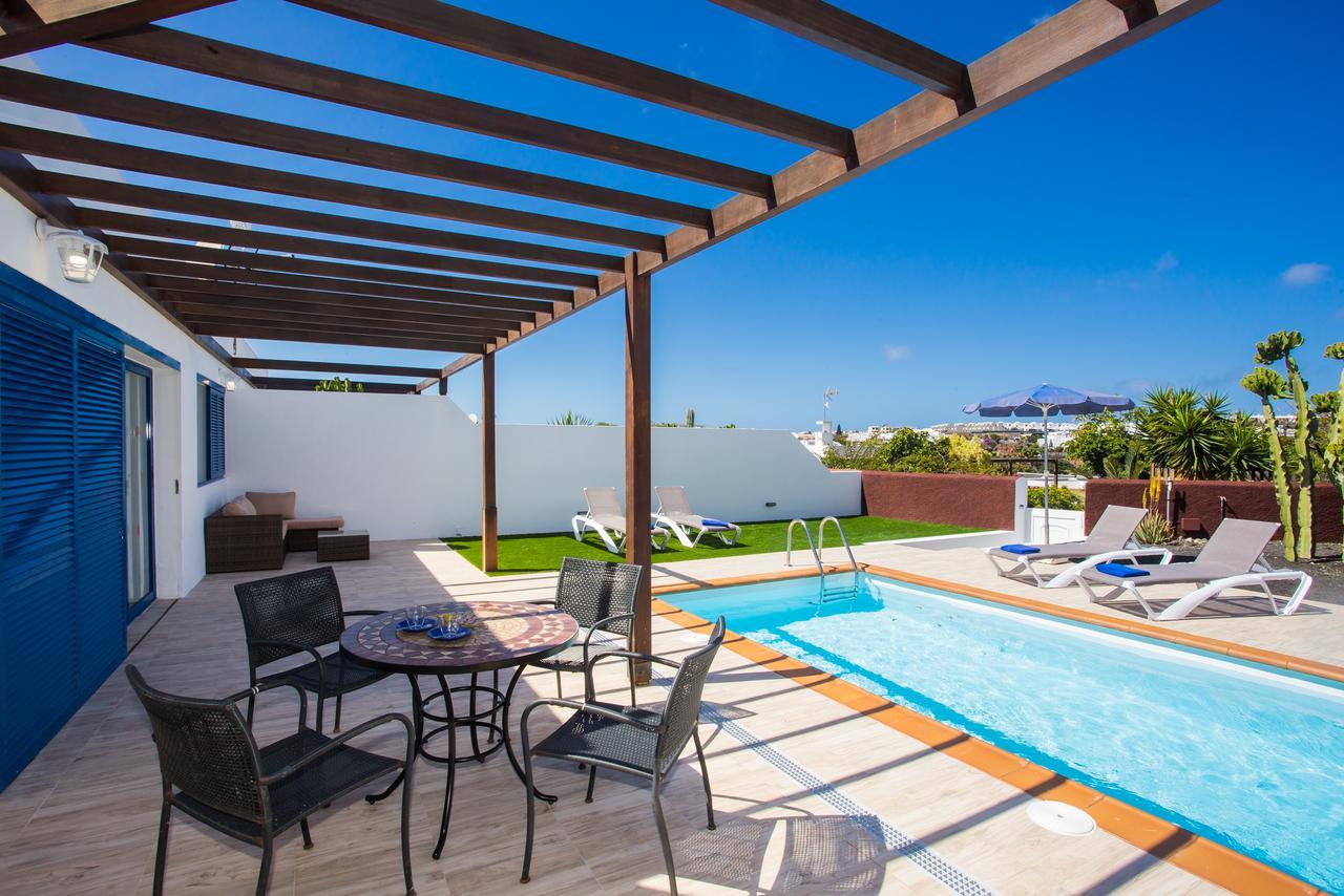 Las Marinas Deluxe Playa Blanca  Bagian luar foto