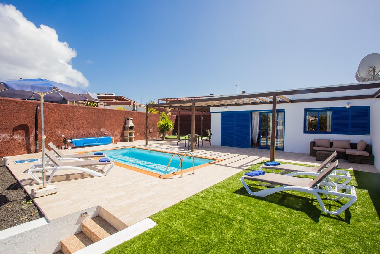 Las Marinas Deluxe Playa Blanca  Bagian luar foto